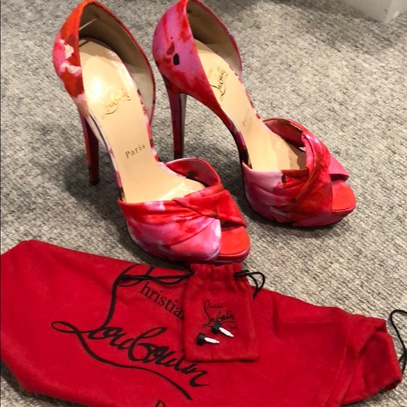 Christian Louboutin pumps - Picture 2 of 4